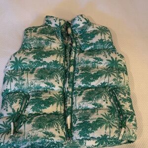 Green and White Tropical Print Puffer Vest